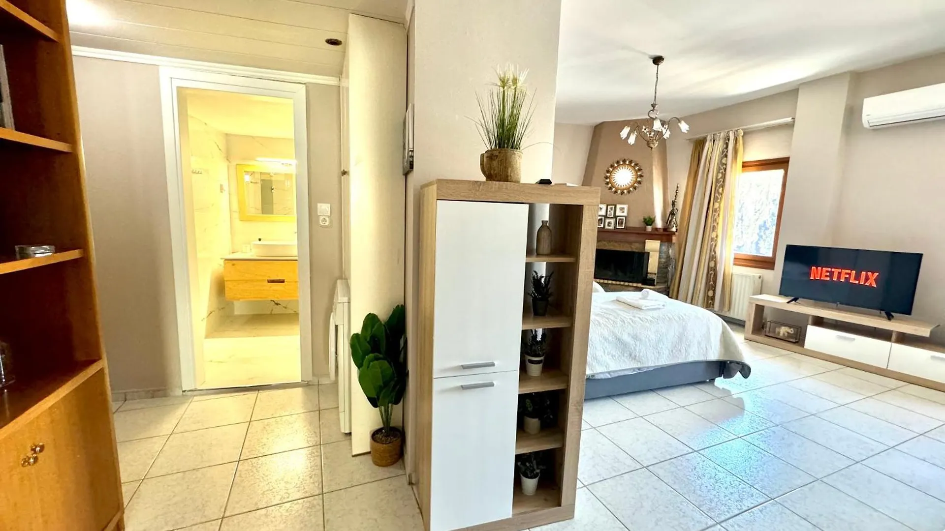 הרקליון George Airport Apartments