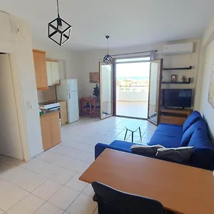 Apartament Piranthou &