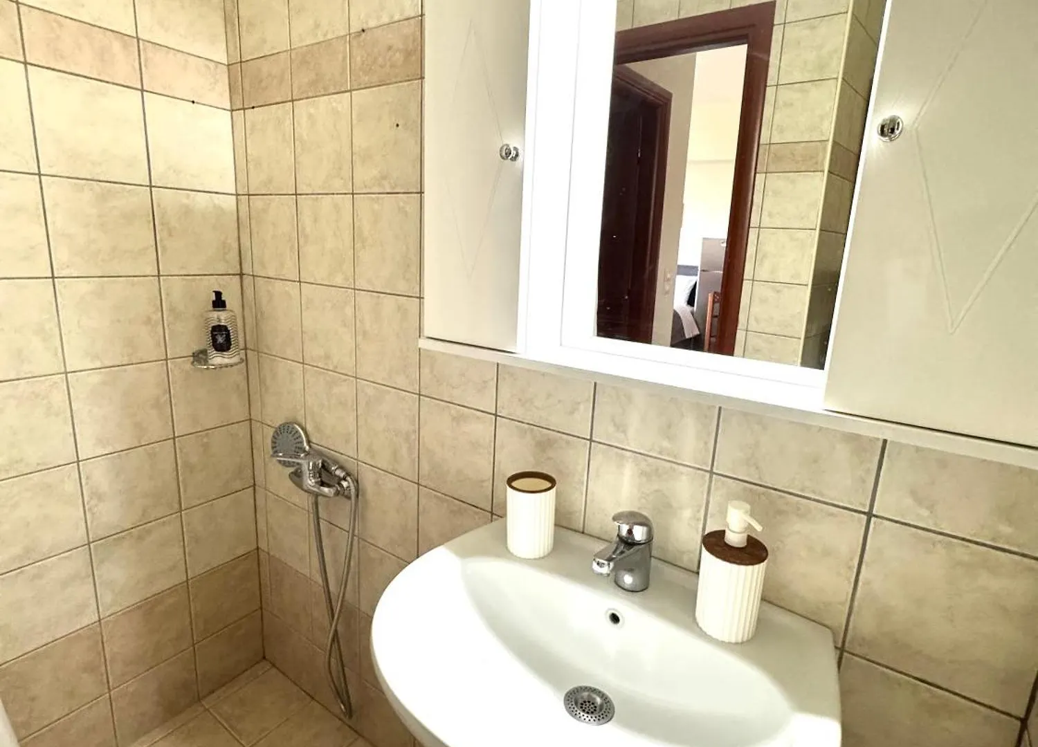 George Airport Apartments Heraklion